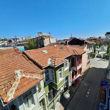 Ararat Apartment *