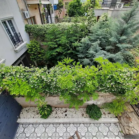 Ararat Apartment *